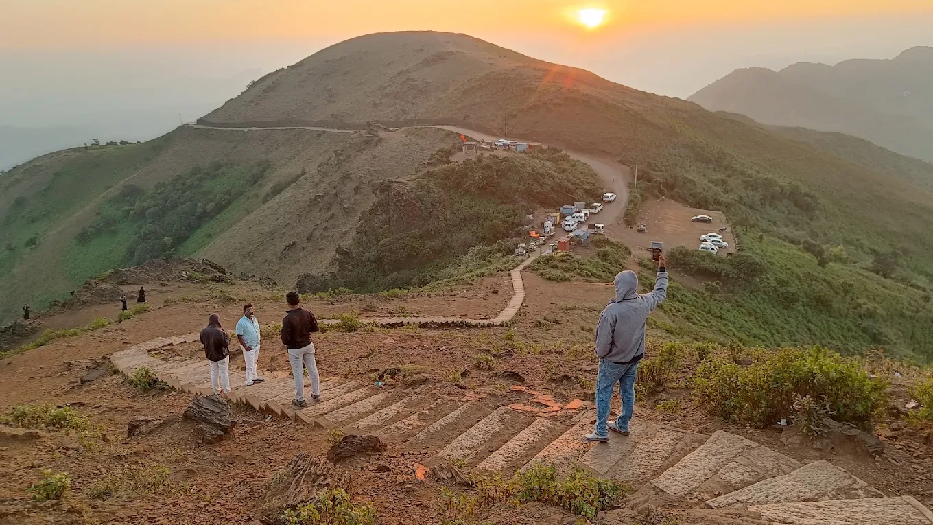 Renukacharya tours and travels gulbarga